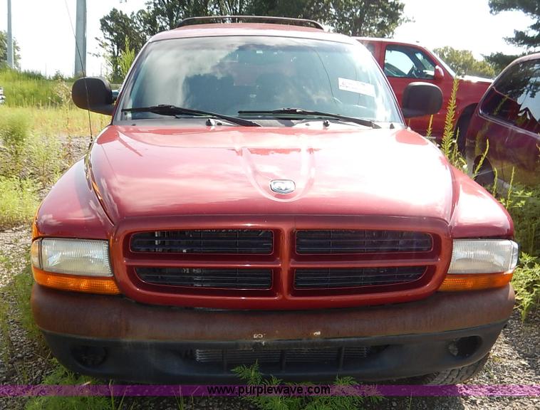 image for item K1559 2000 Dodge Durango SUV