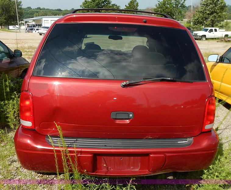 image for item K1559 2000 Dodge Durango SUV