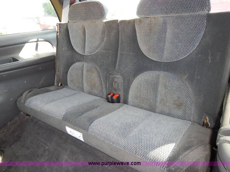 image for item K1559 2000 Dodge Durango SUV