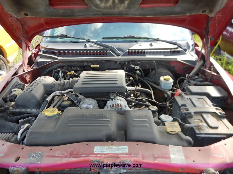 image for item K1559 2000 Dodge Durango SUV