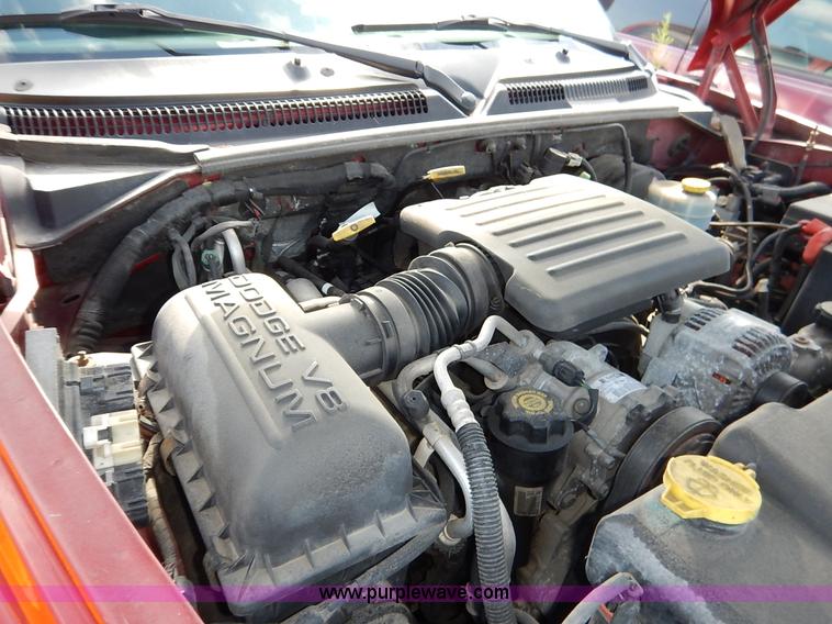 image for item K1559 2000 Dodge Durango SUV