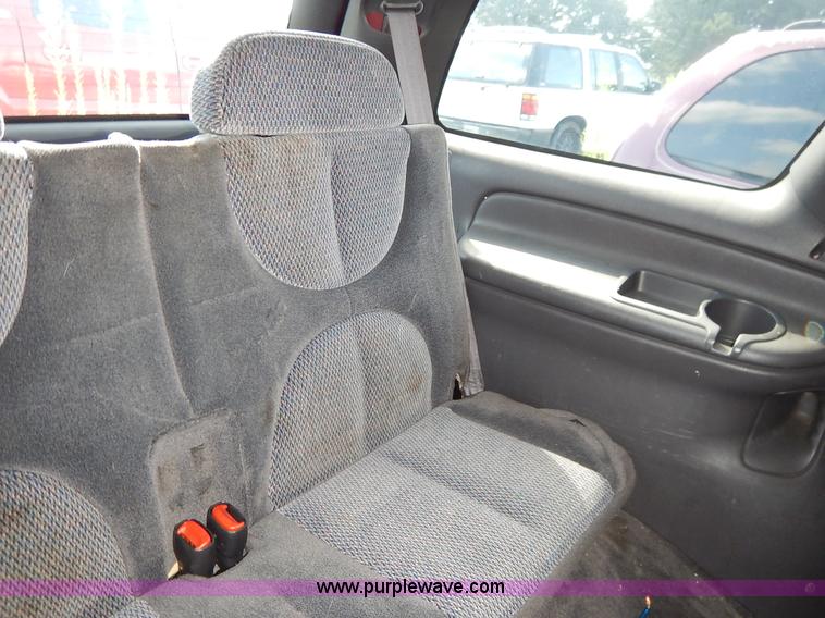 image for item K1559 2000 Dodge Durango SUV