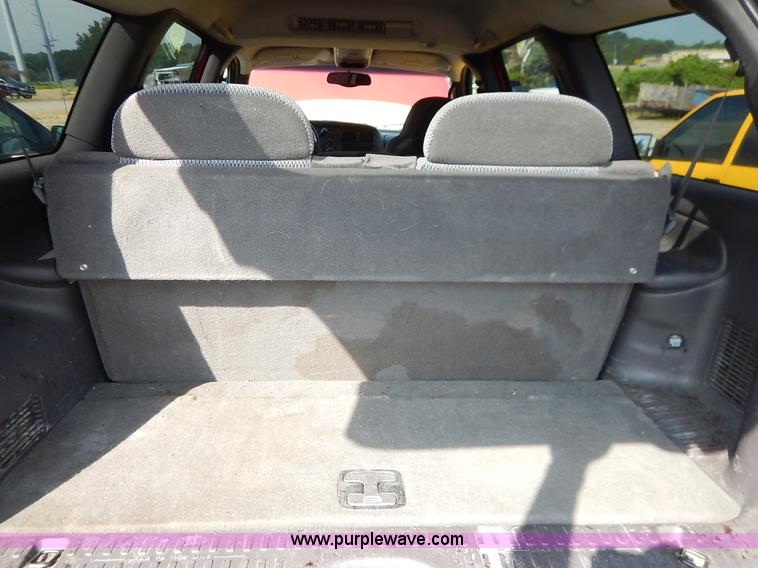 image for item K1559 2000 Dodge Durango SUV