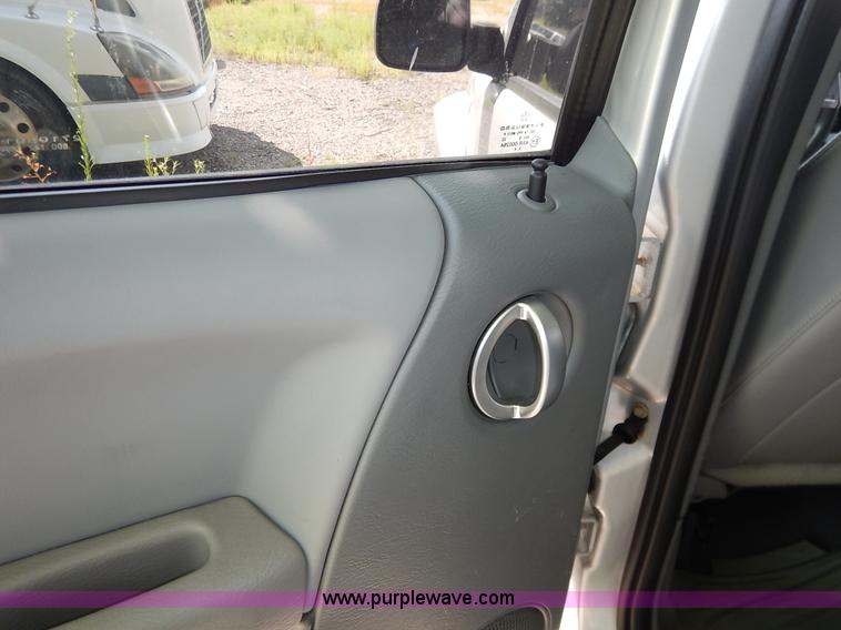 image for item K1562 2006 Jeep Liberty Limited SUV