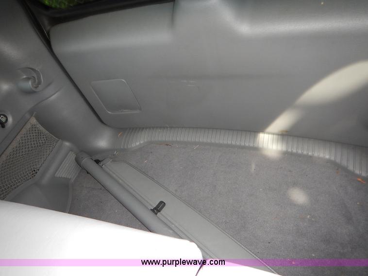 image for item K1562 2006 Jeep Liberty Limited SUV