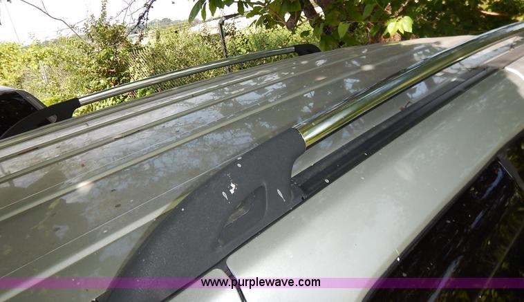 image for item K1562 2006 Jeep Liberty Limited SUV