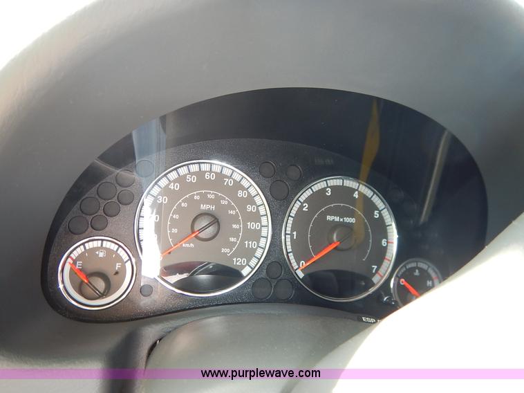image for item K1562 2006 Jeep Liberty Limited SUV