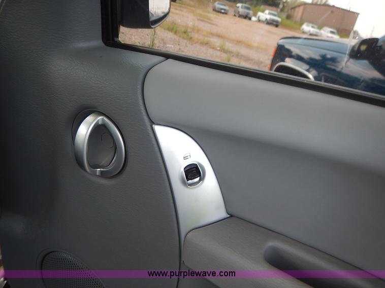 image for item K1562 2006 Jeep Liberty Limited SUV
