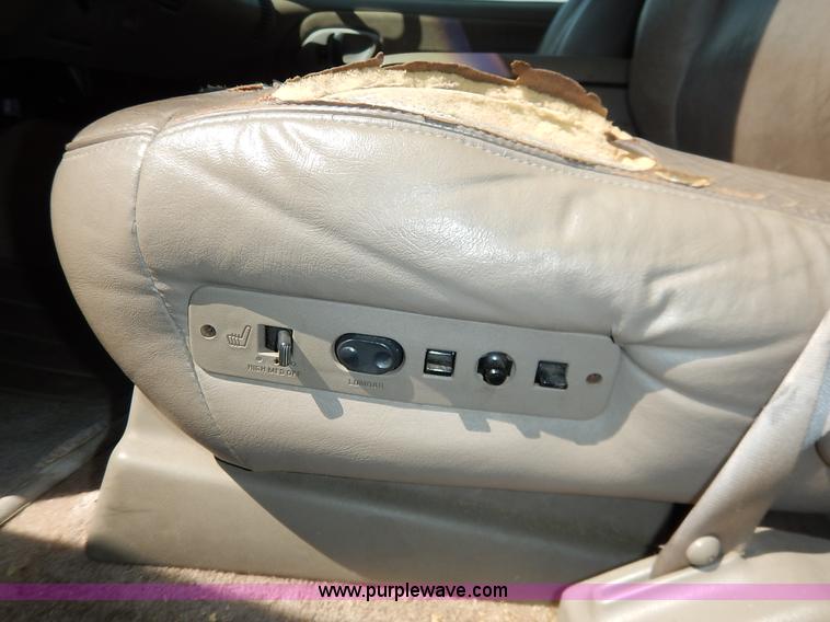 image for item K1563 1998 Chevrolet Tahoe LT SUV