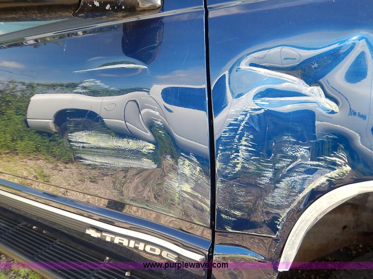 image for item K1563 1998 Chevrolet Tahoe LT SUV