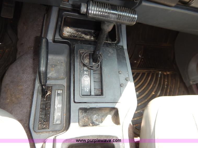 image for item K1564 1994 Jeep Cherokee Sport SUV