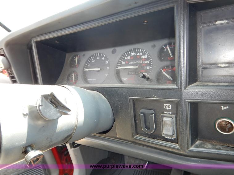 image for item K1564 1994 Jeep Cherokee Sport SUV