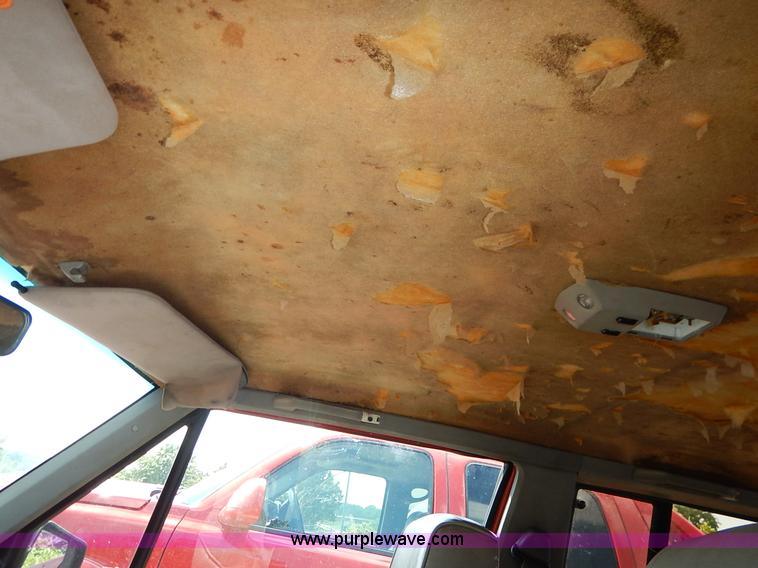 image for item K1564 1994 Jeep Cherokee Sport SUV