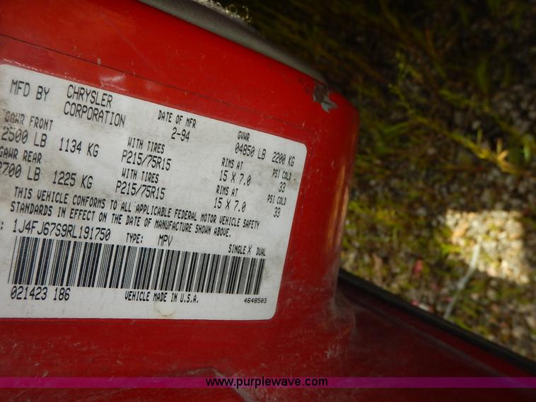 image for item K1564 1994 Jeep Cherokee Sport SUV