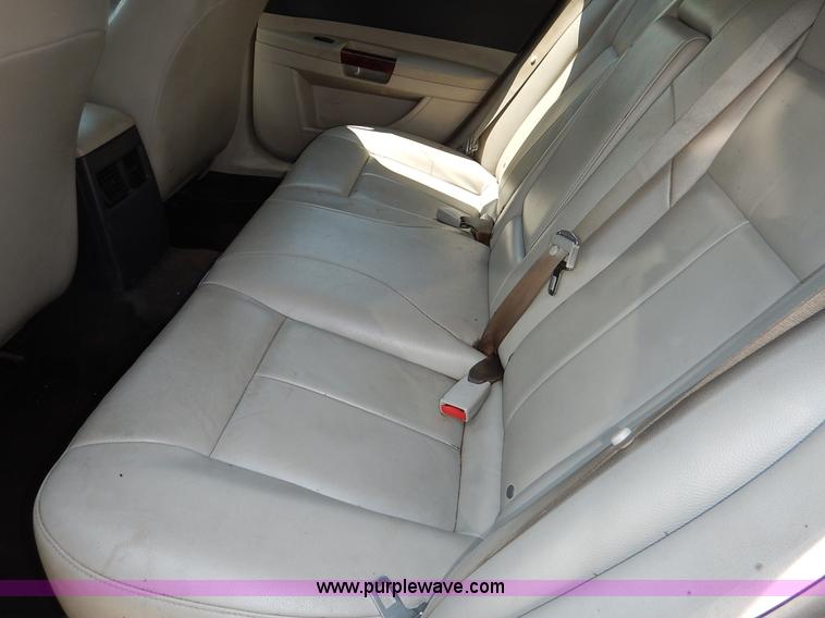 image for item K1565 2006 Chrysler 300 Limited