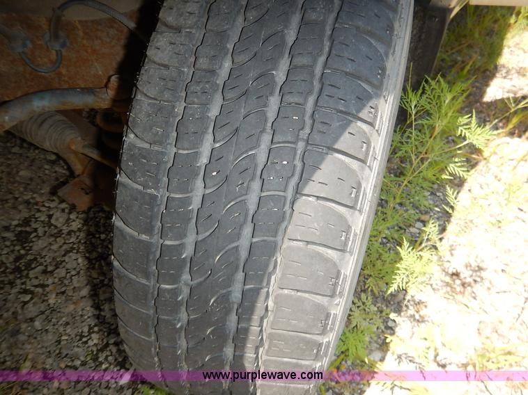 image for item K1568 2002 Ford Ranger XLT SuperCab pickup truck