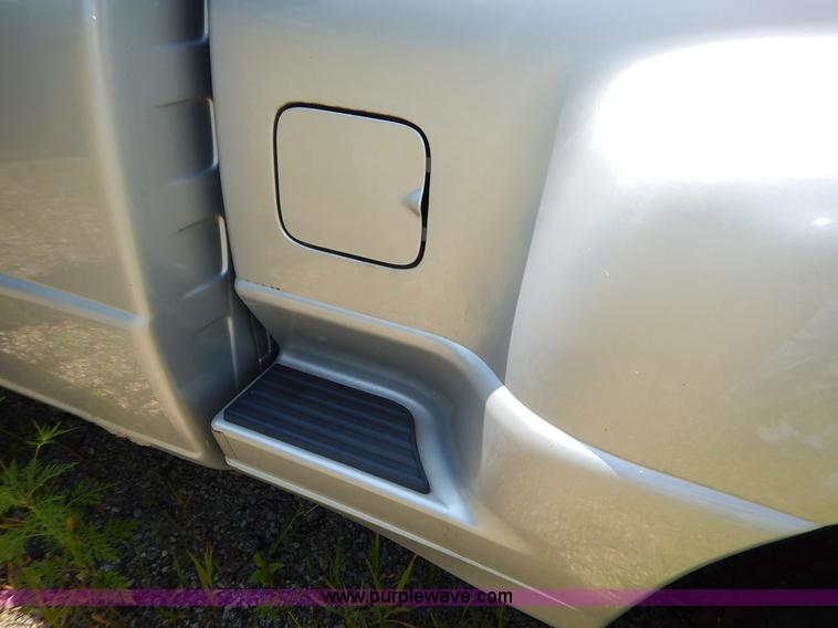 image for item K1568 2002 Ford Ranger XLT SuperCab pickup truck