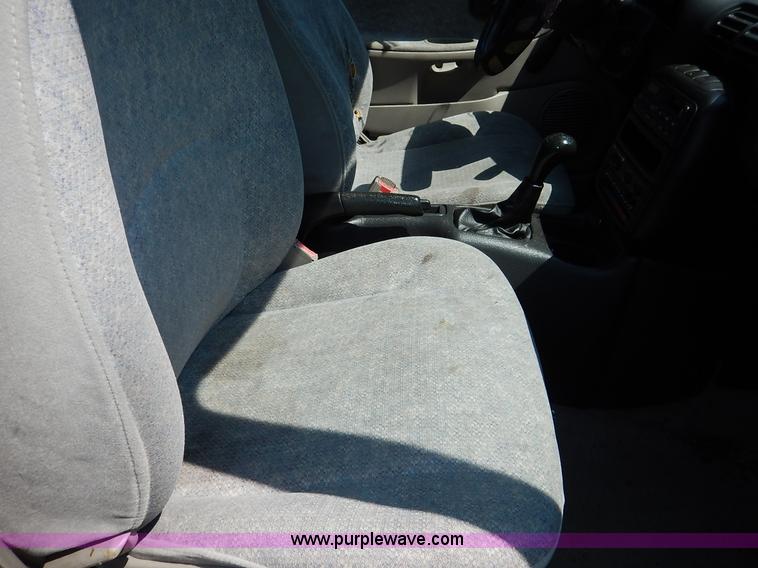 image for item K1569 1996 Saturn SL SL1