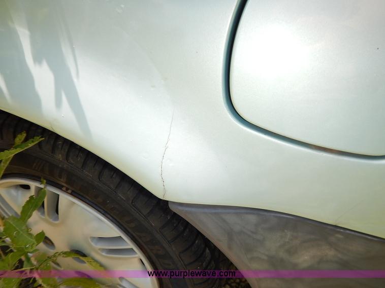 image for item K1569 1996 Saturn SL SL1