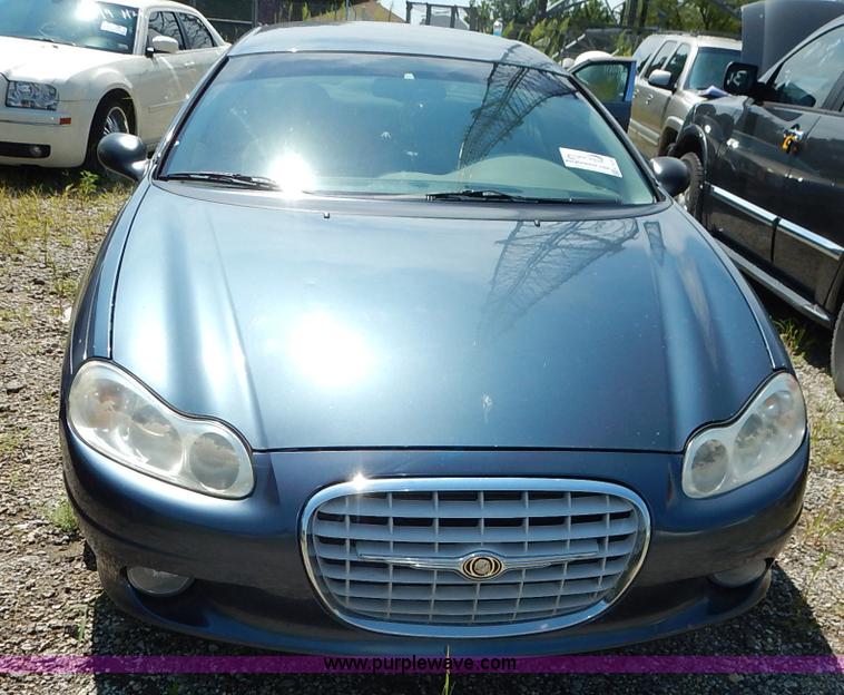 image for item K1573 2003 Chrysler Concorde LX