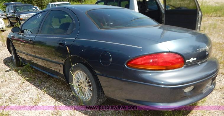 image for item K1573 2003 Chrysler Concorde LX