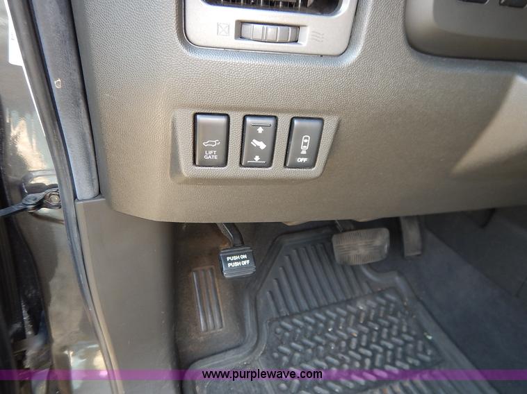 image for item K1574 2006 Infiniti QX56 SUV