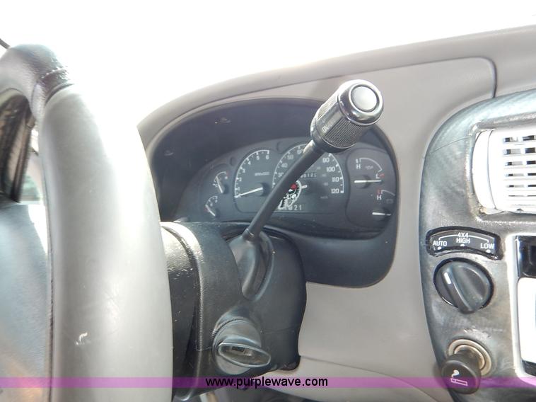 image for item K1576 1997 Ford Explorer SUV