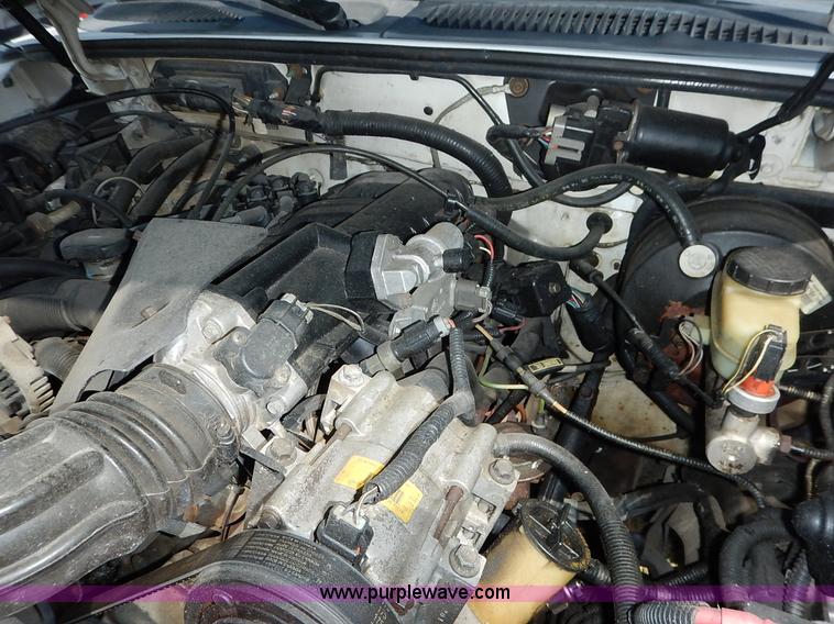 image for item K1576 1997 Ford Explorer SUV