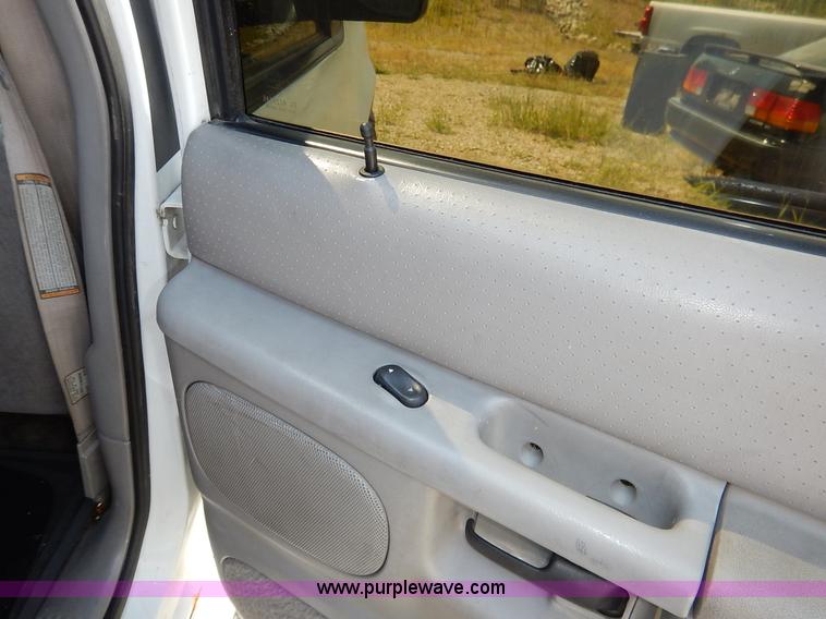 image for item K1576 1997 Ford Explorer SUV