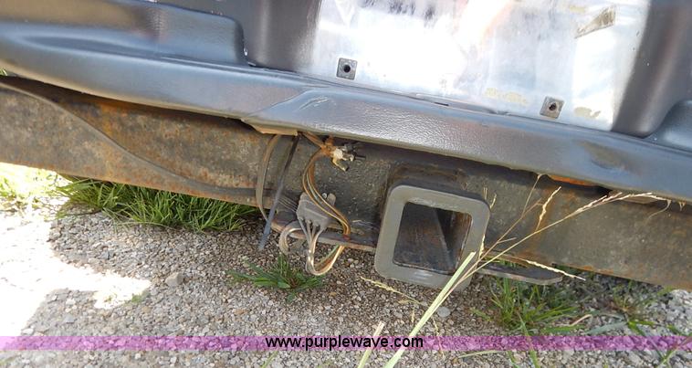 image for item K1576 1997 Ford Explorer SUV