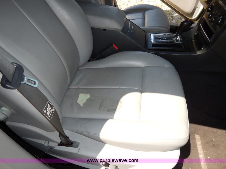 image for item K1579 2007 Chrysler 300