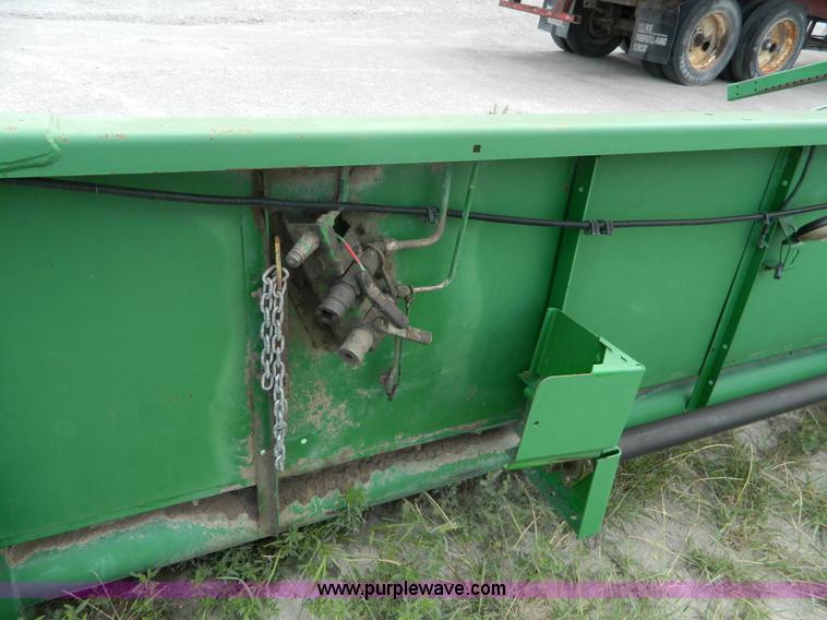 image for item BJ9057 John Deere 930F head