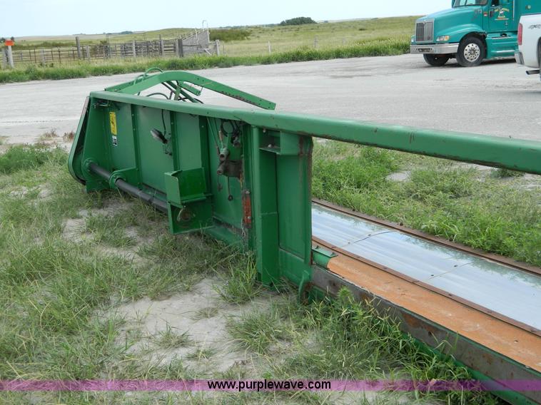 image for item BJ9057 John Deere 930F head