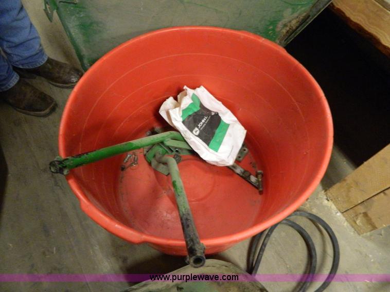 image for item BJ9057 John Deere 930F head