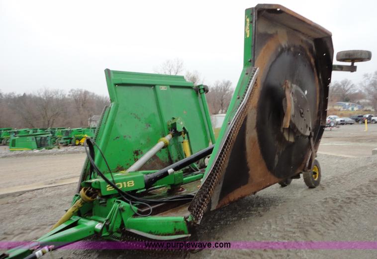 image for item D1657 2000 John Deere 2018 rotary mower