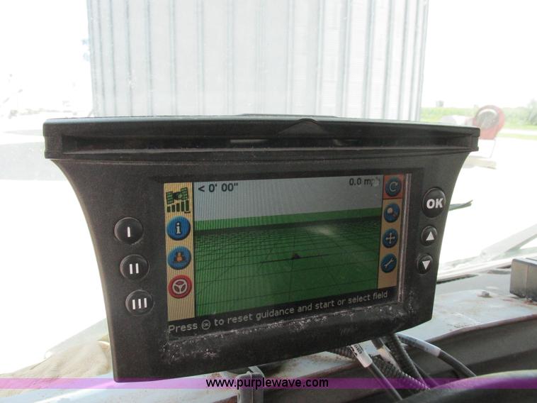 image for item H3257 2002 Sterling L8500 applicator truck