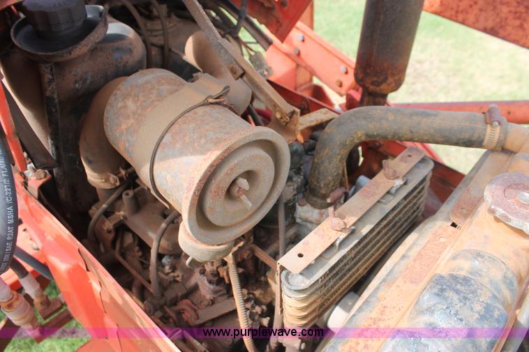 image for item H8148 1991 Kubota B1750HSD MFWD tractor