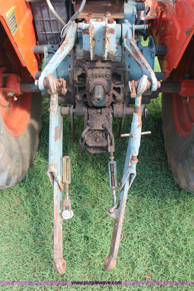 image for item H8148 1991 Kubota B1750HSD MFWD tractor