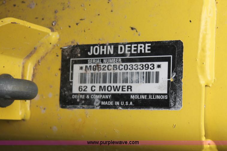 image for item H8151 2004 John Deere 2210 tractor