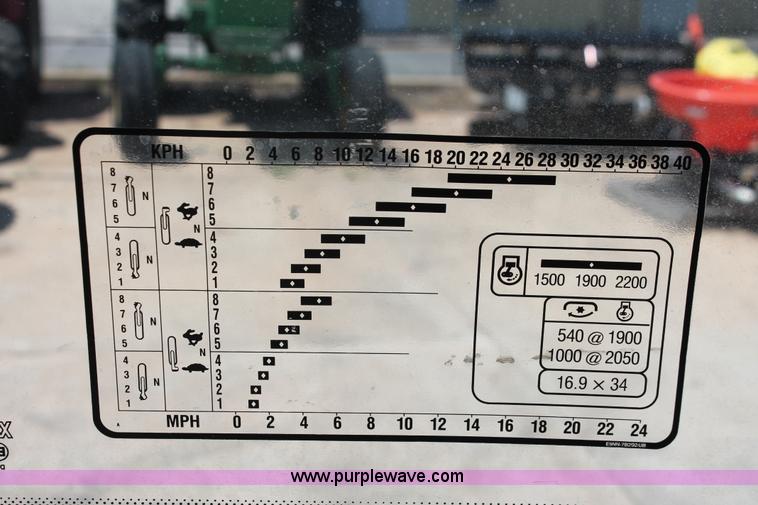 image for item H8157 1994 Ford 6640 tractor