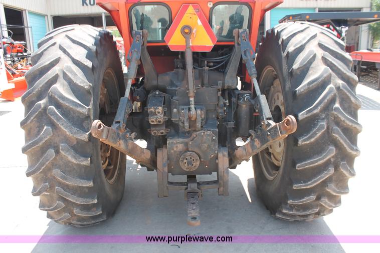 image for item H8158 1981 Allis Chalmers 7045 tractor