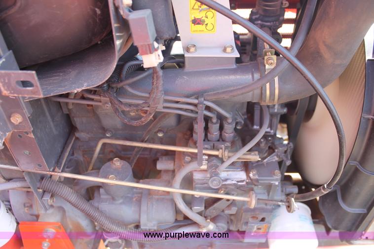 image for item H8162 2000 Kubota L3000DT MFWD tractor