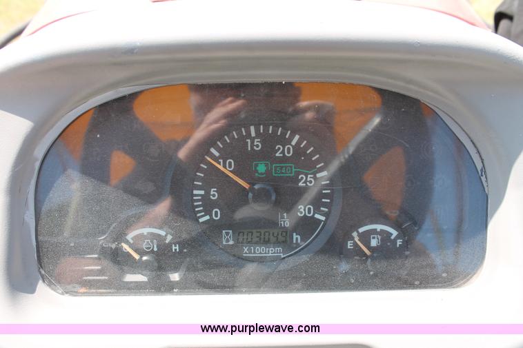 image for item H8163 2010 McCormick CT47 MFWD tractor