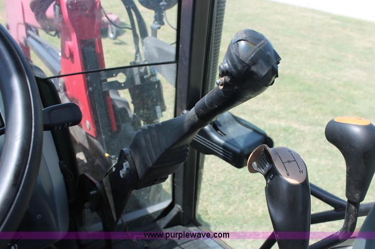 image for item H8164 2010 McCormick CX110 MFWD tractor