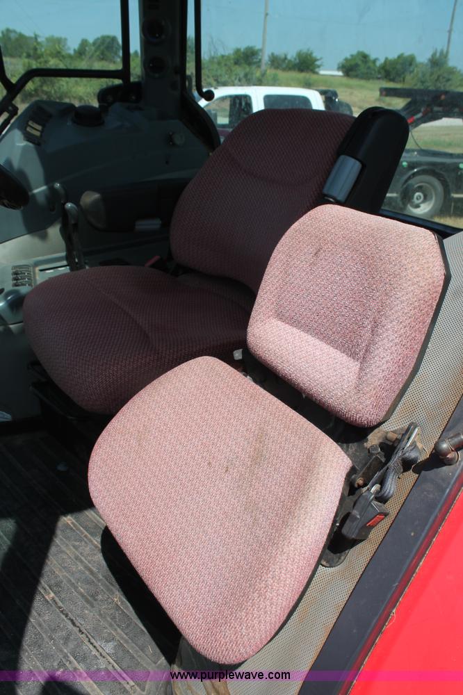 image for item H8164 2010 McCormick CX110 MFWD tractor