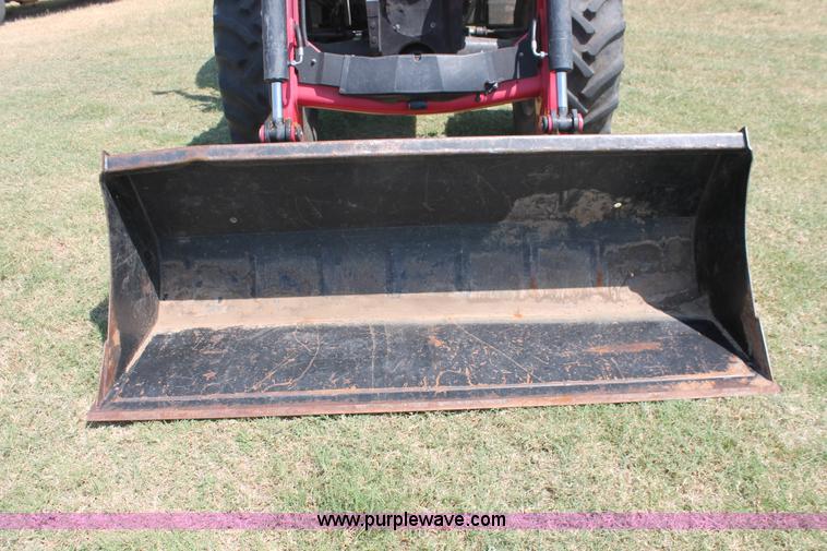 image for item H8164 2010 McCormick CX110 MFWD tractor