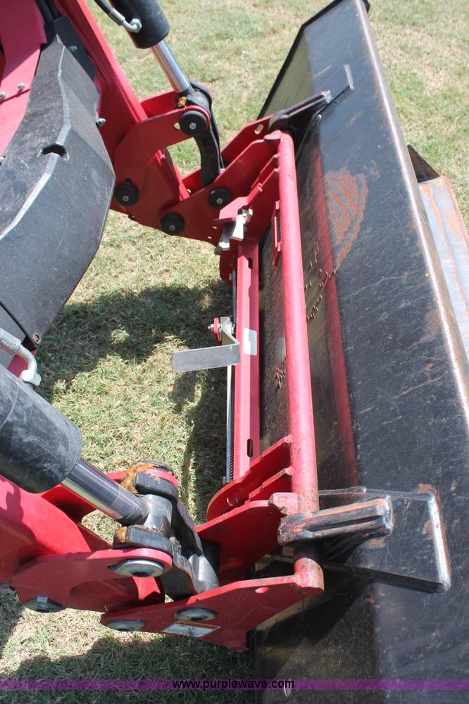 image for item H8164 2010 McCormick CX110 MFWD tractor