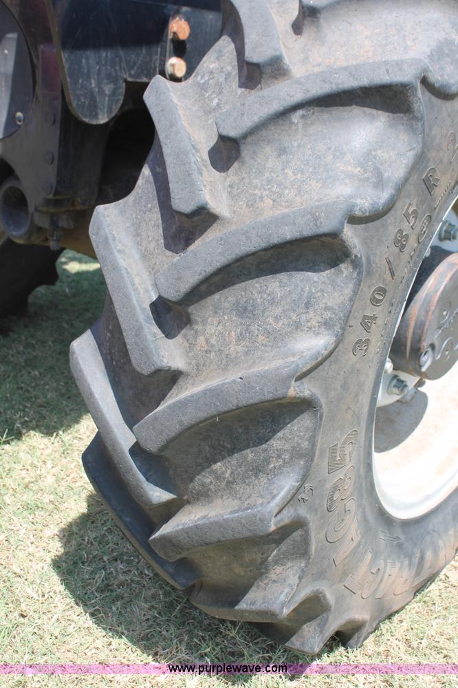 image for item H8164 2010 McCormick CX110 MFWD tractor