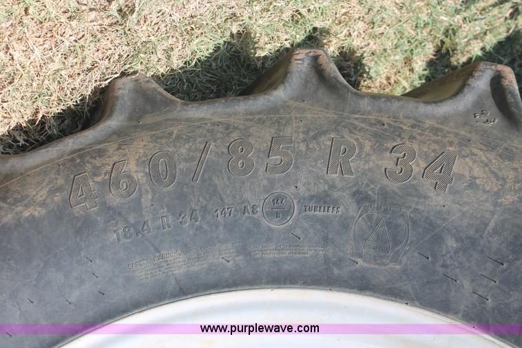 image for item H8164 2010 McCormick CX110 MFWD tractor