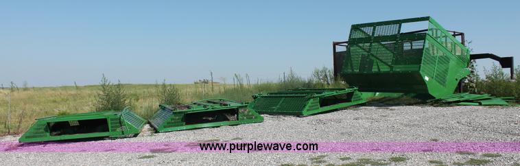 image for item H8170 John Deere 7460 cotton stripper basket